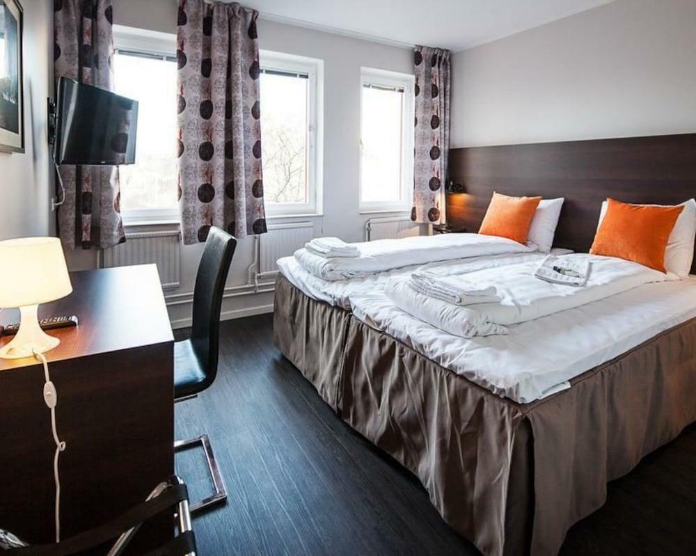 Hotelli Western 3*